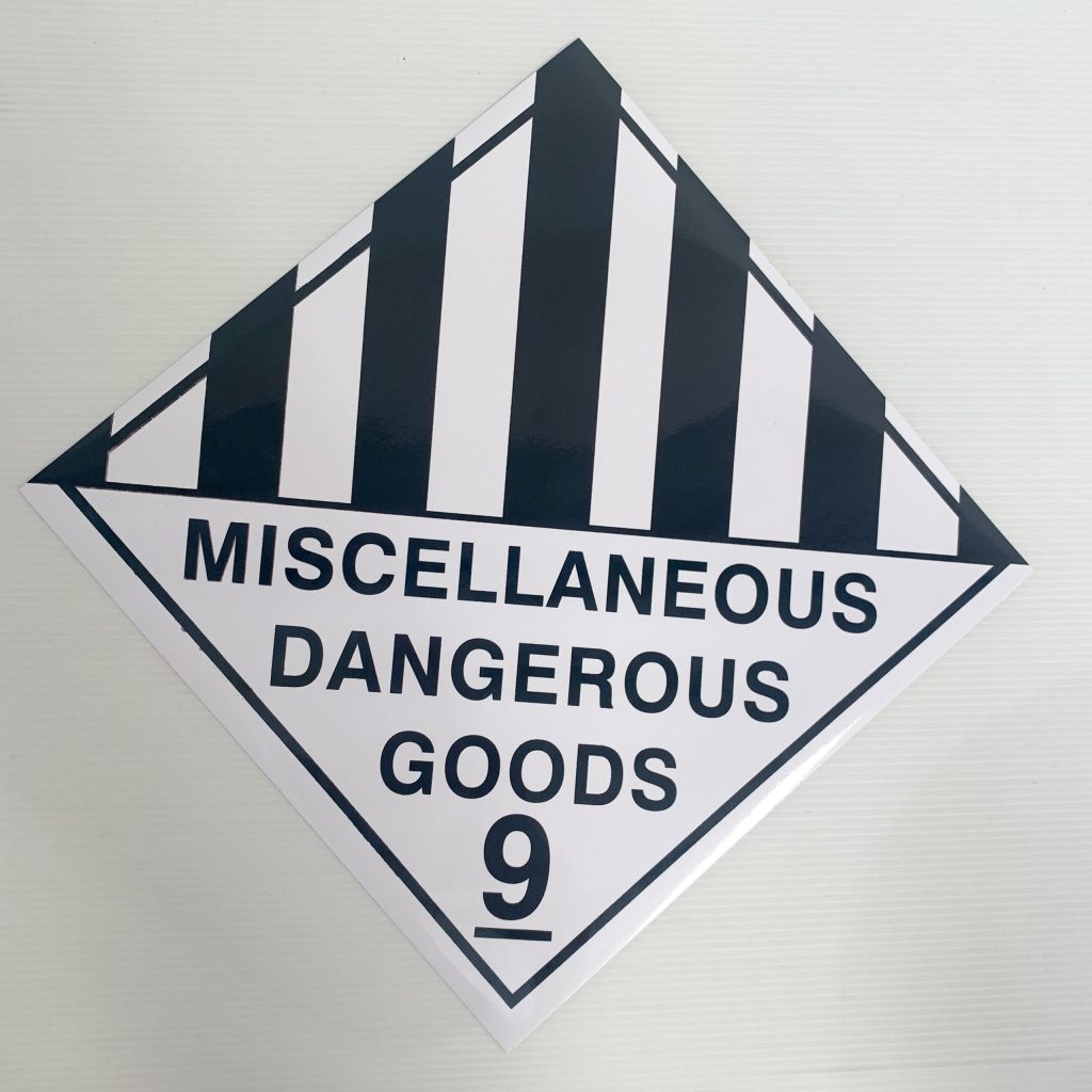 Phân Loại Hàng Hóa Nguy Hiểm Nhóm 9—Miscellanous Dangerous Goods Chi Tiết và Hướng Dẫn